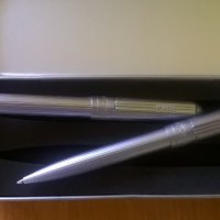 химикалка и молив метални и масивни в метална кутия, снимка 1 - Ученически пособия, канцеларски материали - 27354234