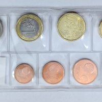 Пълен сет евромонети Италия 2011 г. от 1 цент до 2 евро, снимка 2 - Нумизматика и бонистика - 43745467