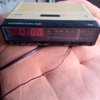 Старо радио филипс, снимка 4 - Антикварни и старинни предмети - 39742549