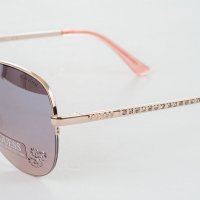 Дамски розовозлатисти слънчеви очила марка Guess, снимка 3 - Слънчеви и диоптрични очила - 37143723