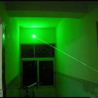 Лазер GreenPointer, 532 nm, 5mW, форма на метална писалка, зелена вълна, снимка 2 - Други инструменти - 43181144