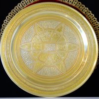 Арабски бронзов поднос със сребро и мед. , снимка 9 - Антикварни и старинни предмети - 39781288