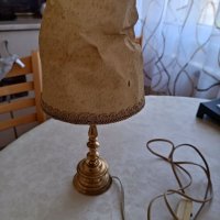 Стара медна нощна лампа , снимка 1 - Антикварни и старинни предмети - 40445858