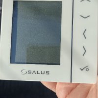 Salus vs30w стаен термостат , снимка 1 - Други - 43868900