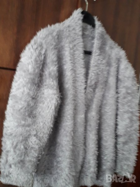 Пухкава жилетка сива, снимка 1