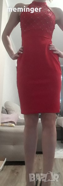 Червена рокля, снимка 1