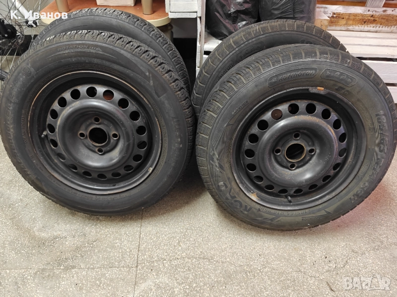 Перфектни зимни автомобилни гуми 185/65 R14 с джанти, снимка 1