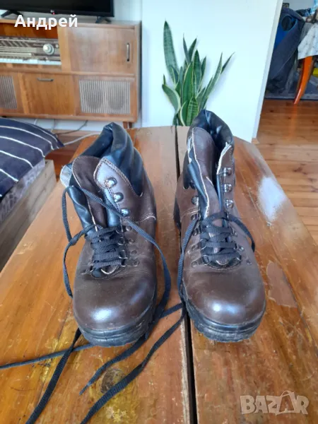 Стари туристически обувки Младост #2, снимка 1