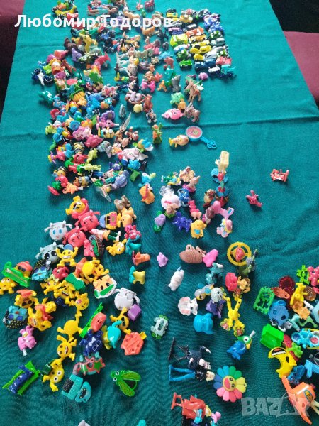 Играчки от шоколадови яйца КИНДЕР--280 броя, снимка 1