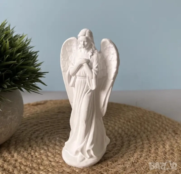Молд молещ се ангел 12,5 см , снимка 1