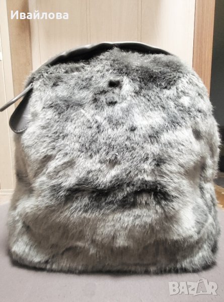 Дамска чанта пух, снимка 1