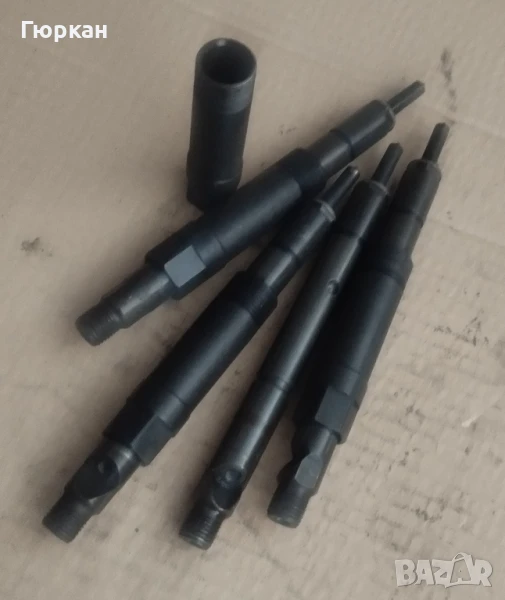 Дюза за Ford Mondeo 2.0 TDDİ 043213801, снимка 1