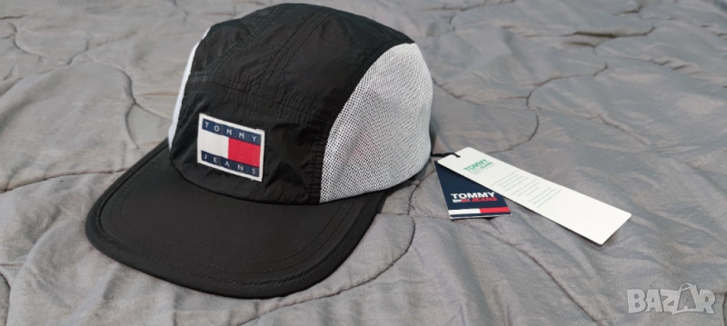 Tommy Hilfiger Шапка РАЗПРОДАЖБА, снимка 1