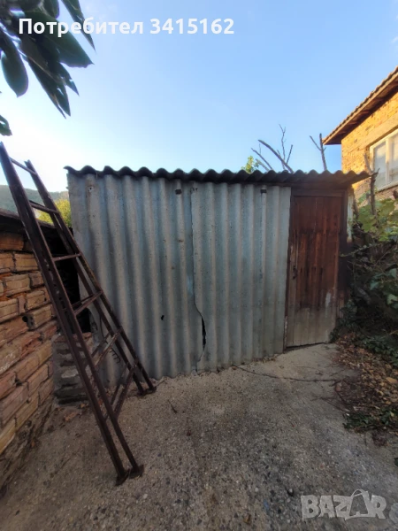 Навес, гараж 13.5 квадрата , снимка 1