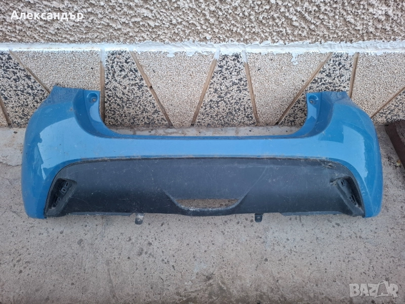 Задна броня за Toyota Yaris от 2020 година., снимка 1