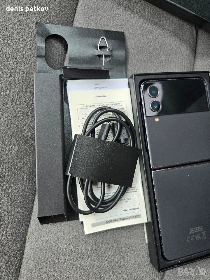 Samsung Galaxy Z Flip 4 256, снимка 1