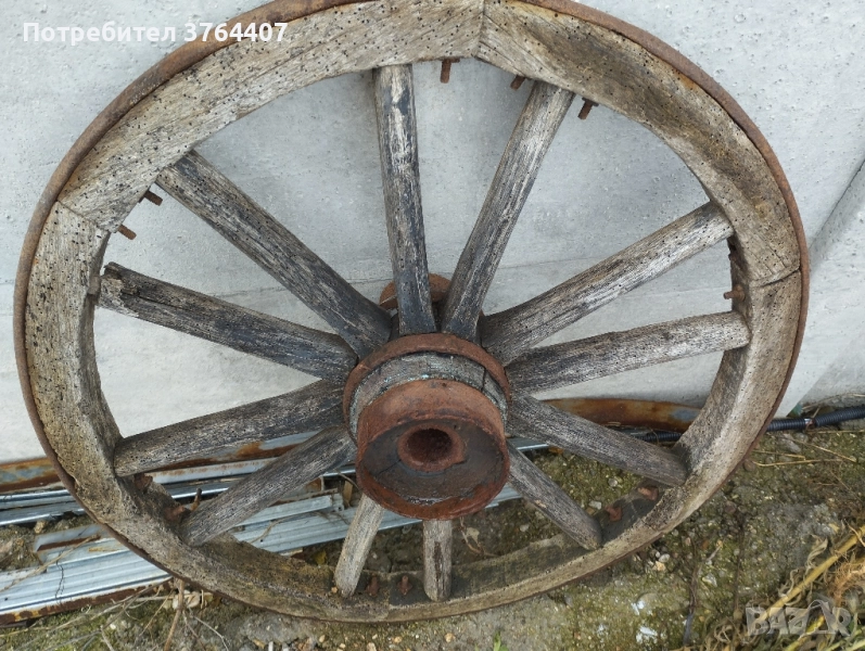 Старо колело от каруца , снимка 1
