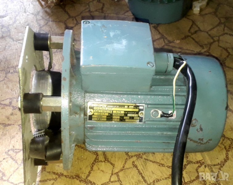 Български електродвигател ел двигател на Троян 0,75 кв  2850 об вградени позистори за термозащита, снимка 1