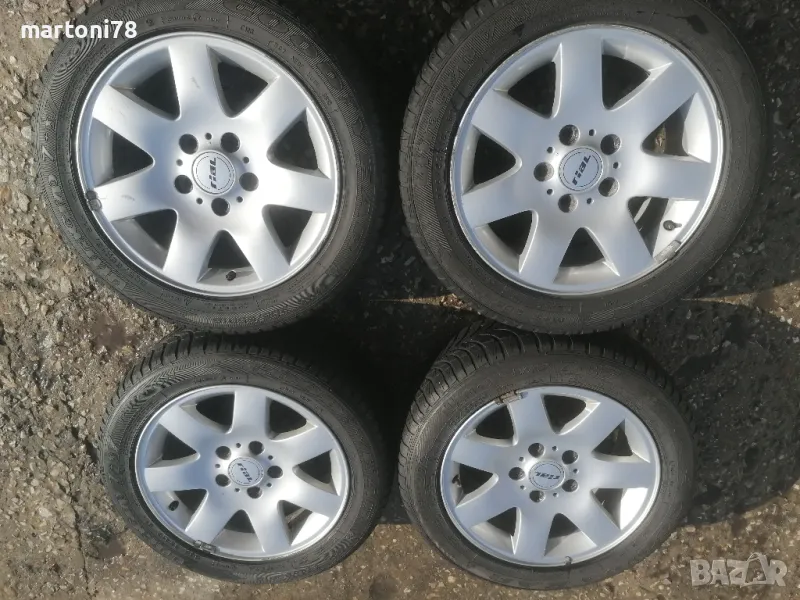 Комплект оригинални алуминиеви джанти за BMW 16 цола със зимни гуми. , снимка 1