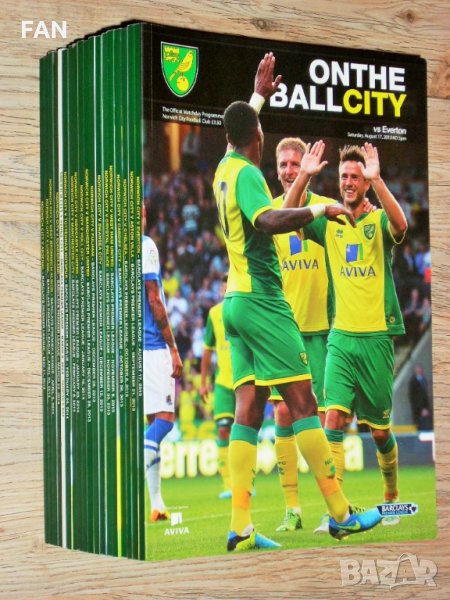 Норич Сити оригинални футболни програми 2013/14 срещу Манчестър Юн. Ливърпул Арсенал Челси Ман. Сити, снимка 1