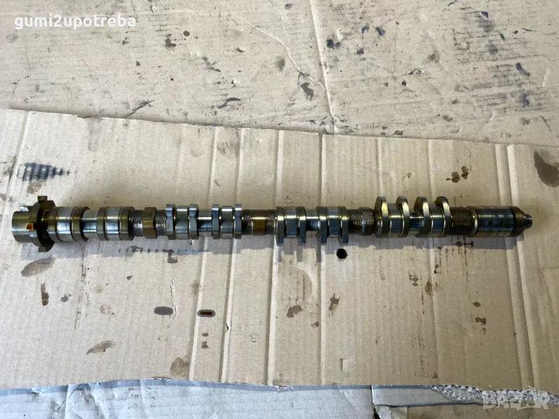 Всмукателен Разпределителен Вал Десен 948241 / 04103AS01 Porsche Cayenne 957 4,8 V8, снимка 1