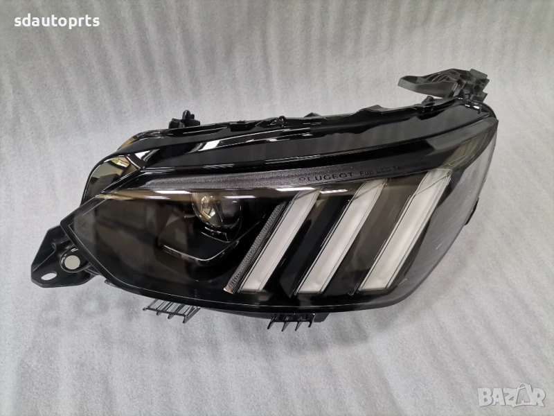 Нов Оригинал Ляв Фар Full LED Peugeot 208 2008 9841642080, снимка 1