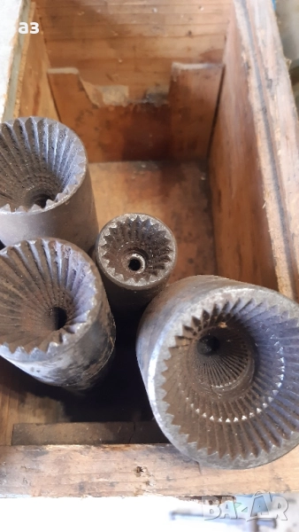 мъртви центри и тапи, снимка 1