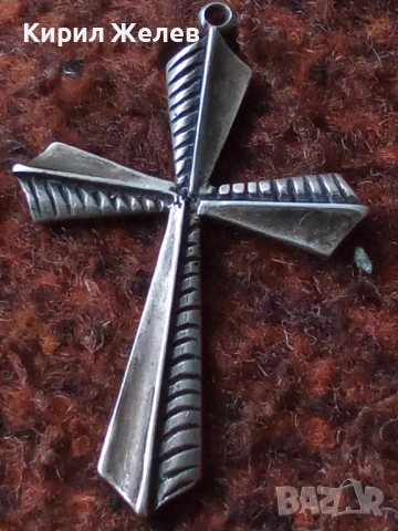 Старо сребърно кръстче 18718, снимка 3 - Колиета, медальони, синджири - 52360621