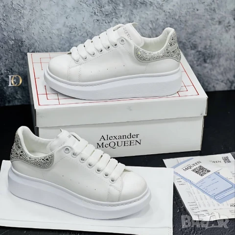 дамски маратонки Alexander Mcqueen , снимка 8 - Маратонки - 51117385