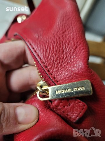 MICHAEL Michael Kors

 естествена кожа червена чанта,ТРИ прегради , снимка 16 - Чанти - 43118730
