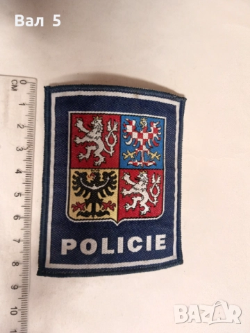 Полицейска емблема , полиция - Чехия, снимка 2 - Антикварни и старинни предмети - 52463539