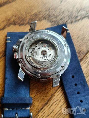 Перфектен Tissot Seastar 1000 automatic Swiss Eta 2824, снимка 4 - Мъжки - 53301888