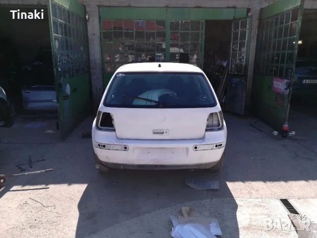 VW Golf4 1.9tdi НА ЧАСТИ, снимка 2 - Автомобили и джипове - 53437794