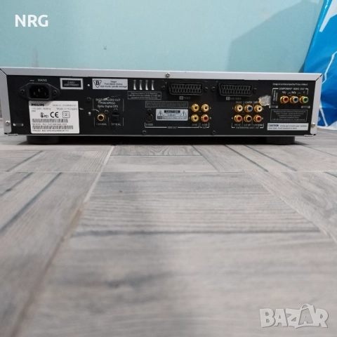 Philips dvd-963SA Плейър, снимка 7 - Плейъри, домашно кино, прожектори - 52516980