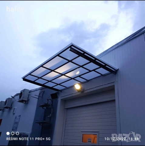 Навеси от метални конструкции с поликарбонат и сандвич панел , снимка 5 - Ремонти на покриви - 52533702