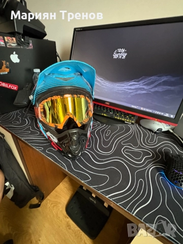 Каска за колело и мотори, снимка 1