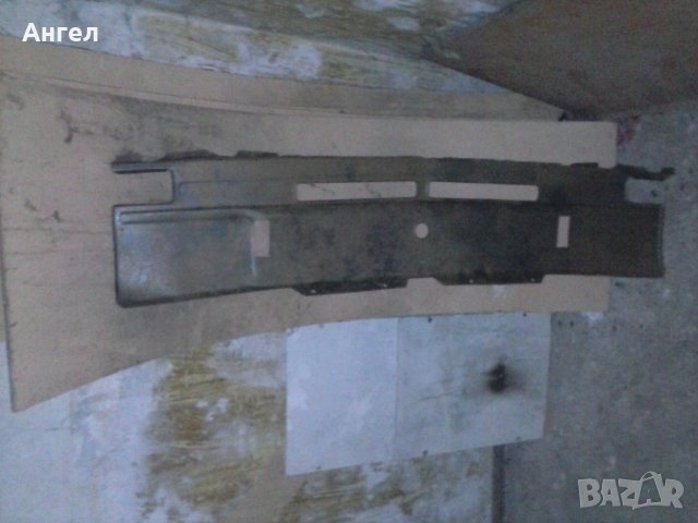  ПРЕДЕН КАЛНИК ЛЯВ и ПРЕДНА престилка за ВАЗ 21011- ЖИГУЛИ, снимка 5 - Части - 38918677