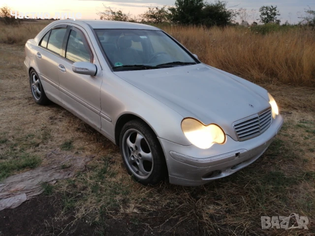 Mercedes C-class Saloon (w203) 129 к.с - бензин на части, снимка 2 - Автомобили и джипове - 51243146