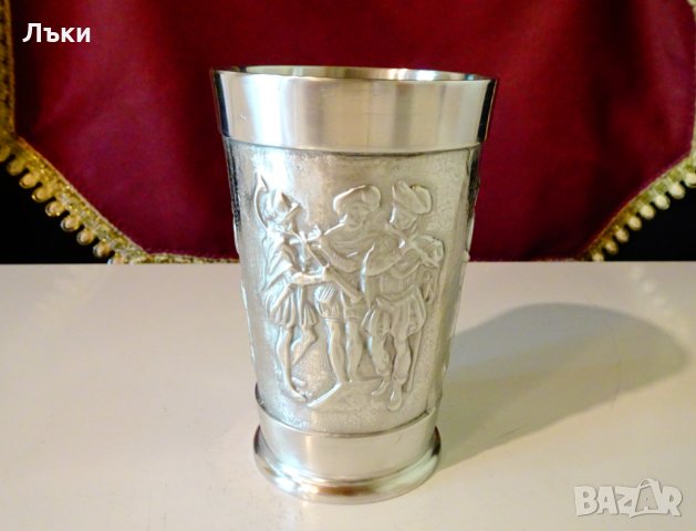 Халба,чаша от калай Мускетари. , снимка 3 - Антикварни и старинни предмети - 33338341