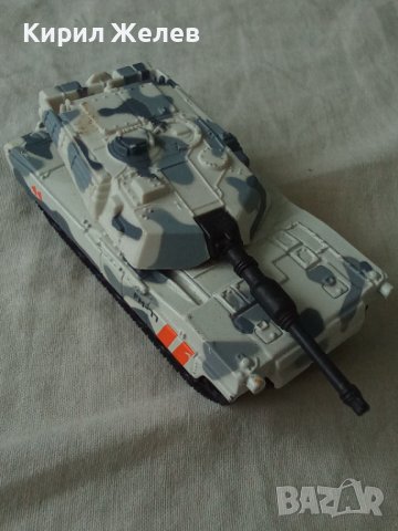 Метален танк 38152