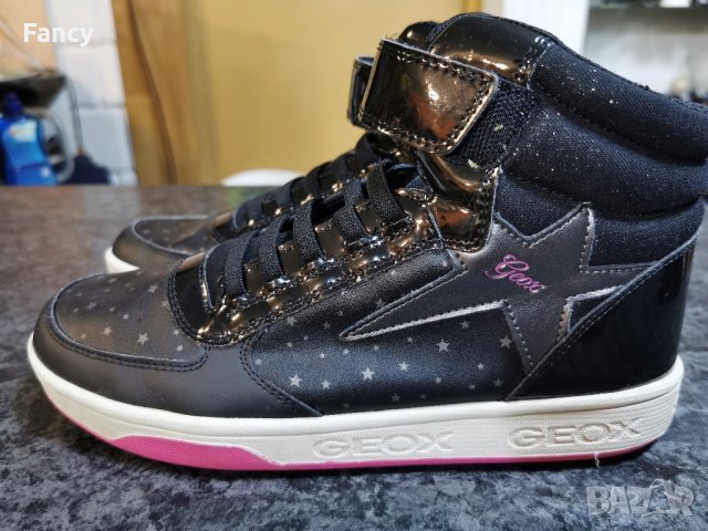 Страхотни дамски кецове Geox 38 номер , снимка 4 - Маратонки - 43078569