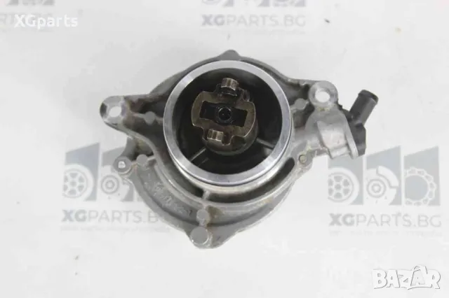  Вакуум помпа за BMW E87 1-series 118D 122к.с. (2004-2007) , снимка 2 - Части - 50342360