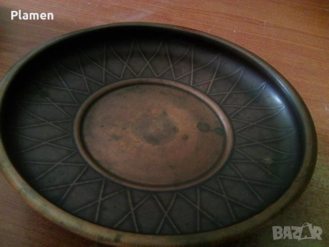 Стара медна кръгла панерка поднос, снимка 3 - Антикварни и старинни предмети - 36679512