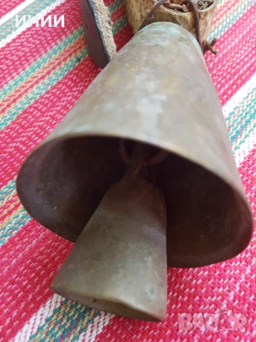 Бронзов чан звънец , снимка 2 - Антикварни и старинни предмети - 52792809