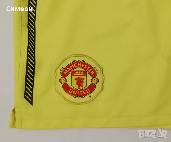 Nike DRI-FIT Manchester United Shorts оригинални гащета L Найк шорти, снимка 2 - Спортни дрехи, екипи - 36949104