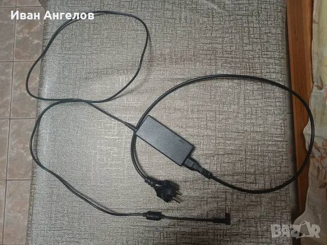 Продавам запазен лаптоп HP Pavilion 15-p050su, Beats Audio, снимка 10 - Лаптопи за дома - 48560012