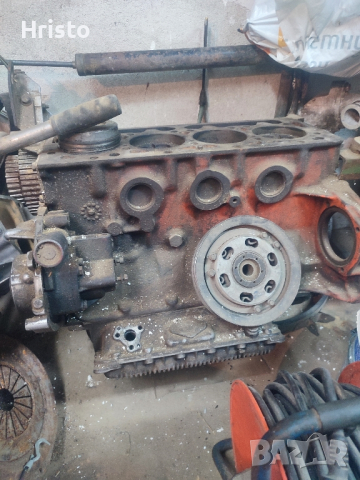 Двигател Ситроен/ Пежо 2.5 д, снимка 5 - Части - 40157716