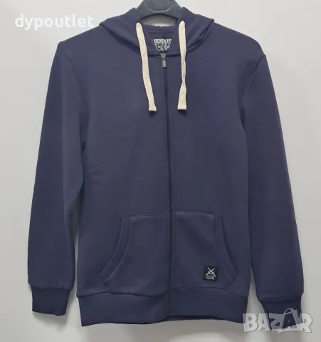 Jilted - Спортен памучен/ватиран/ с качулка суитшърт Generation Skinny, размери - M и L.