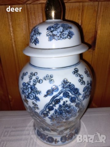 Красива, ръчно нарисувана,  китайска  порцеланова ваза, снимка 8 - Вази - 43239962