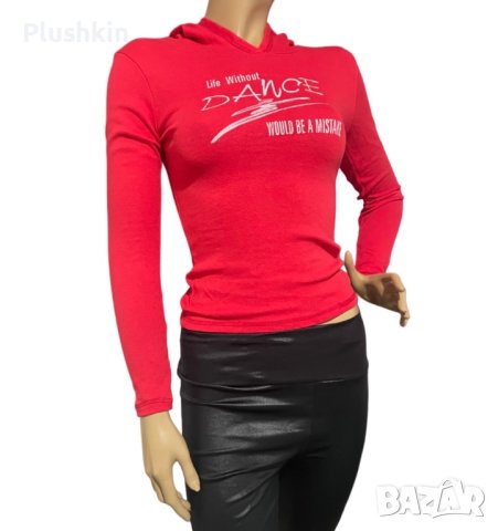 Дамска блуза с качулка, снимка 1 - Блузи с дълъг ръкав и пуловери - 43275547